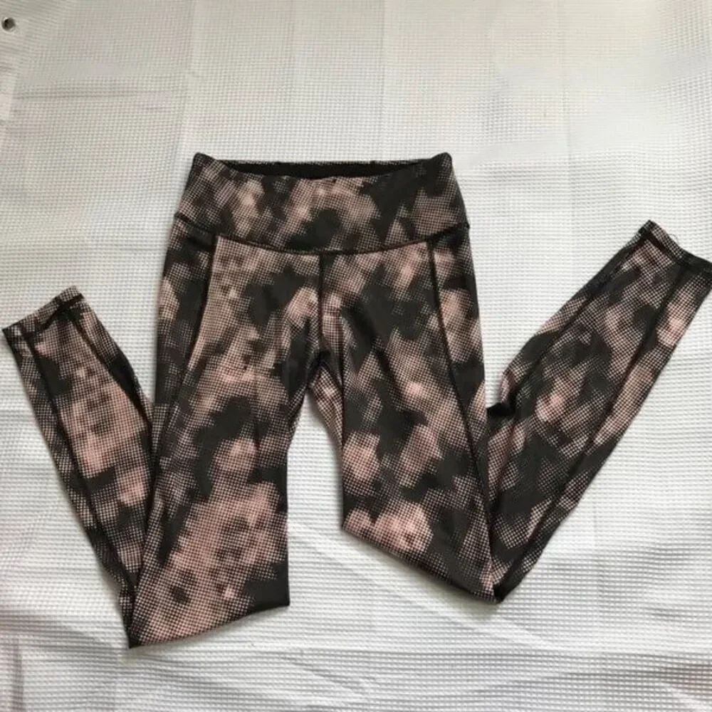 H&M Sports Leggings size S ……0207